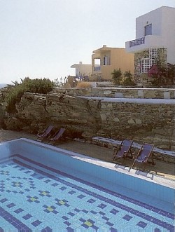 ios-greece-iospalace-poolview